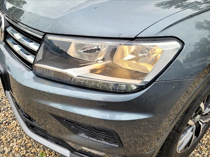 Volkswagen Tiguan Allspace 1,5 Tsi,dsg,navi,klima,výhřev - fotka 45 z 48