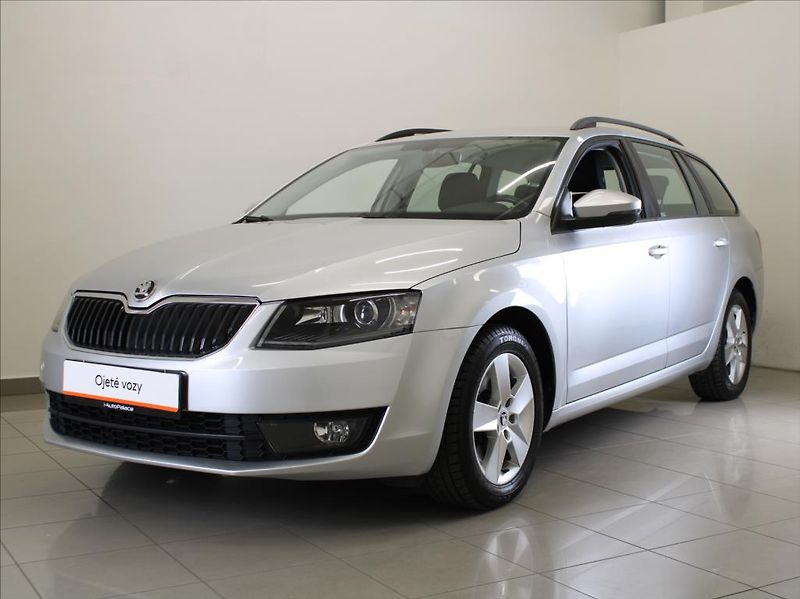 Škoda Octavia 2,0 TDi 135kW DSG 4x4 DPH ČR - fotka 1 z 23