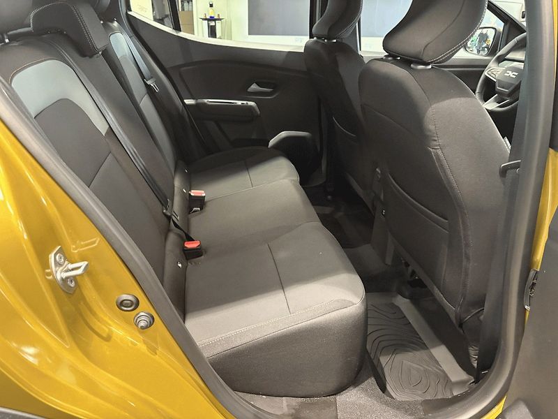 Dacia Sandero (2026) Stepway Extreme TCe 110 - fotka 8 z 10