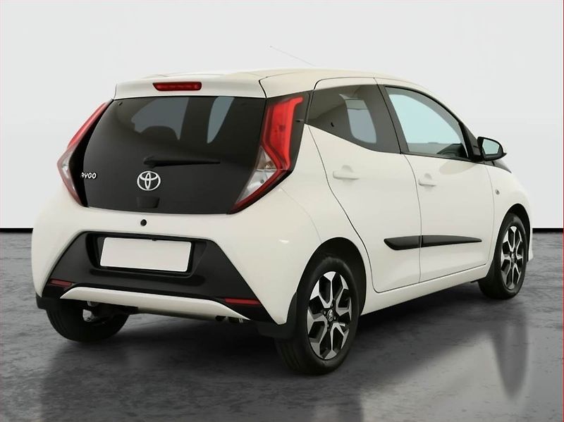Toyota Aygo (2020) 1.0 VVT-i, Serv.kniha - fotka 5 z 16