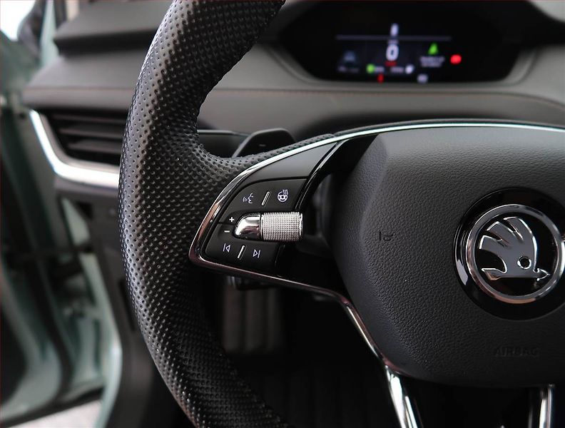 Škoda Enyaq (2021) iV 80 (82 kWh), SoH 90% - fotka 25 z 34