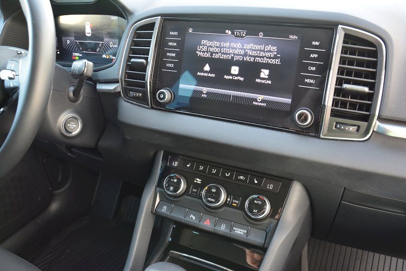 Škoda Karoq (2024) 1.5 TSI 110 kW Ambition PLUS D - fotka 21 z 26