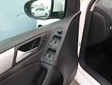 Volkswagen Golf (2011) 1.4 16V, Vyhř. sedaček - náhled 14