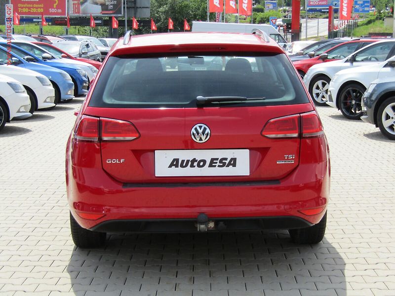 Volkswagen Golf (2014) 1.2TSi, ČR, AC, TZ - fotka 5 z 15