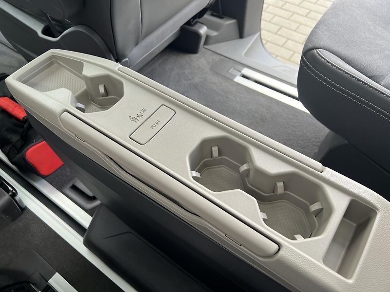 Volkswagen Multivan 2.0TDi*DSG*ČR*Záruka*TopVýbava - fotka 40 z 46