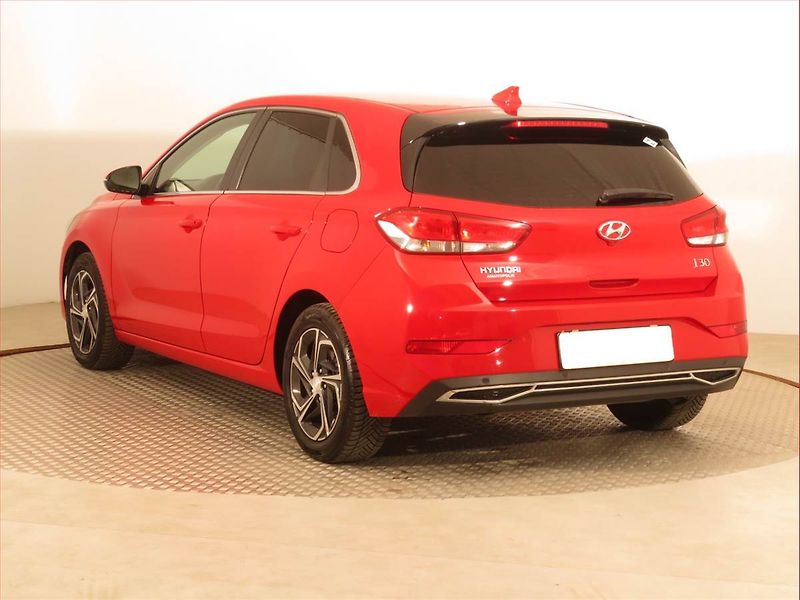 Hyundai i30 (2020) 1.5 DPI, LPG, Serv.kniha - fotka 4 z 17
