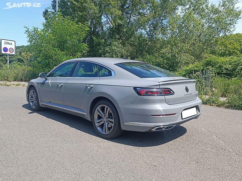 Volkswagen Arteon (2021) 2,0Tsi DSG R-line 140kW CZ - fotka 3 z 14