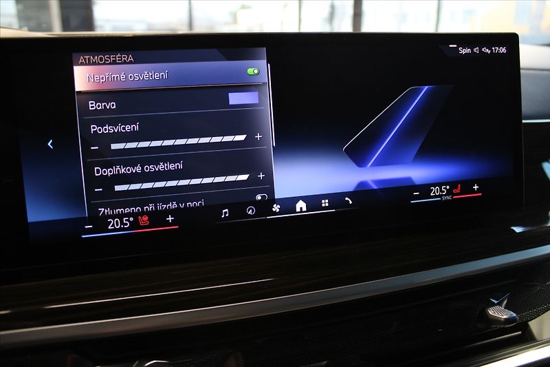BMW X5 xDrive30d M Sport DAProf/NezTo - fotka 27 z 35