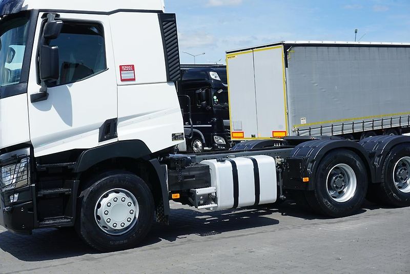 Renault (2018) C 520 / EURO 6 / ACC / 6 X 4 / - fotka 24 z 49