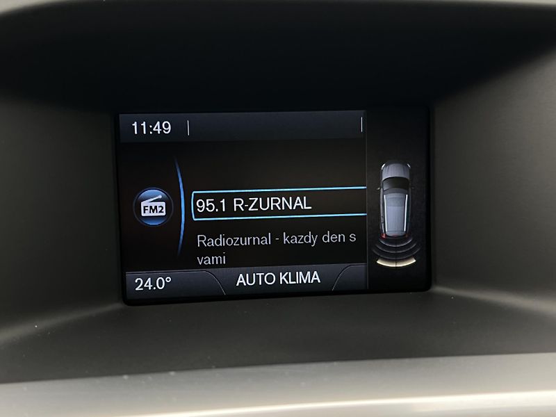 Volvo V60 CC D4 KINETIC AUT CZ - fotka 33 z 35