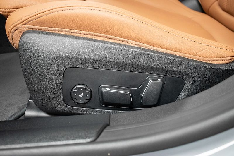 BMW Řada 4 420d xD ///M*TAŽNÉ*ZÁRUKA 9/27 - fotka 19 z 52