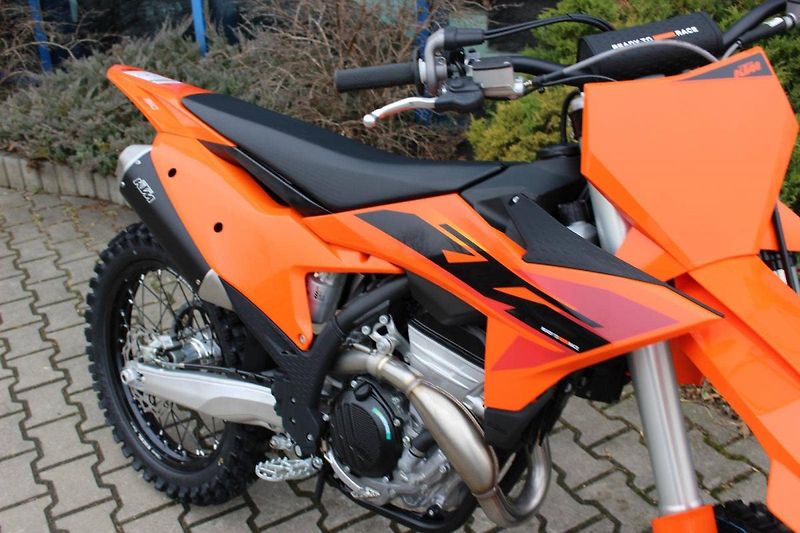 KTM 350 SX-F (2026) 2026 - fotka 2 z 6