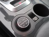 Peugeot 3008 (2013) Hybrid4, 4X4, Automat - náhled 17