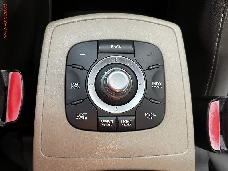 Renault Grand Scénic (2009) 2.0 dCi 7míst, ČR, AT, xenon - fotka 19 z 19