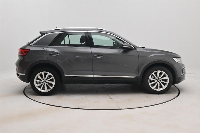 Volkswagen T-Roc 2,0 TDI 110kW DSG Style Záruka - fotka 4 z 31