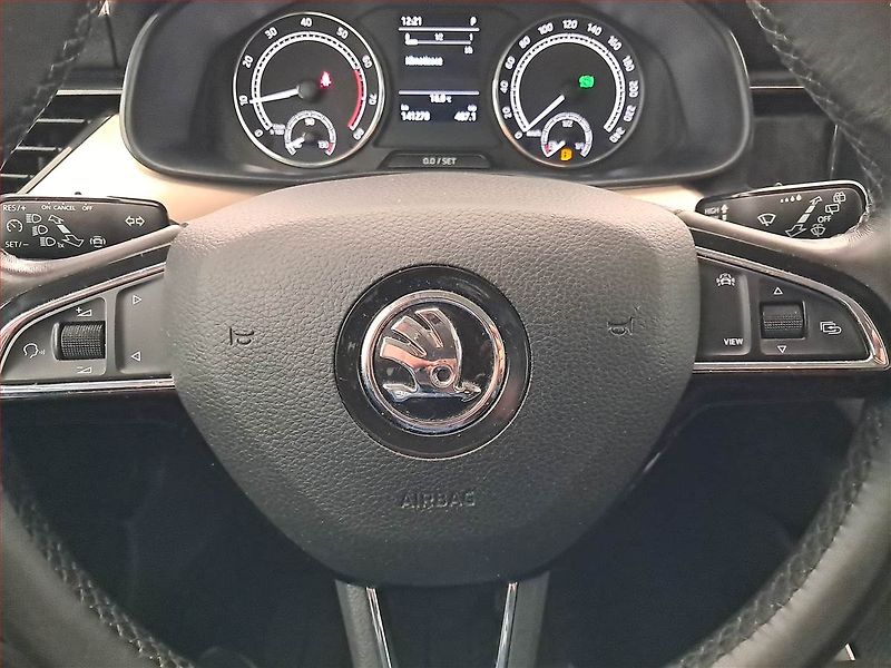 Škoda Scala (2019) Style 1.5 TSI, Automat - fotka 18 z 18