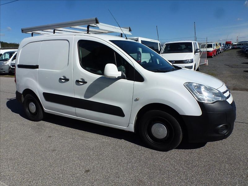 Citroën Berlingo 1,6 HDi 75 L1 X Střešní zahrád - fotka 5 z 40