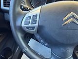 Citroën C-Crosser 2.2 HDi 4x4 - náhled 12