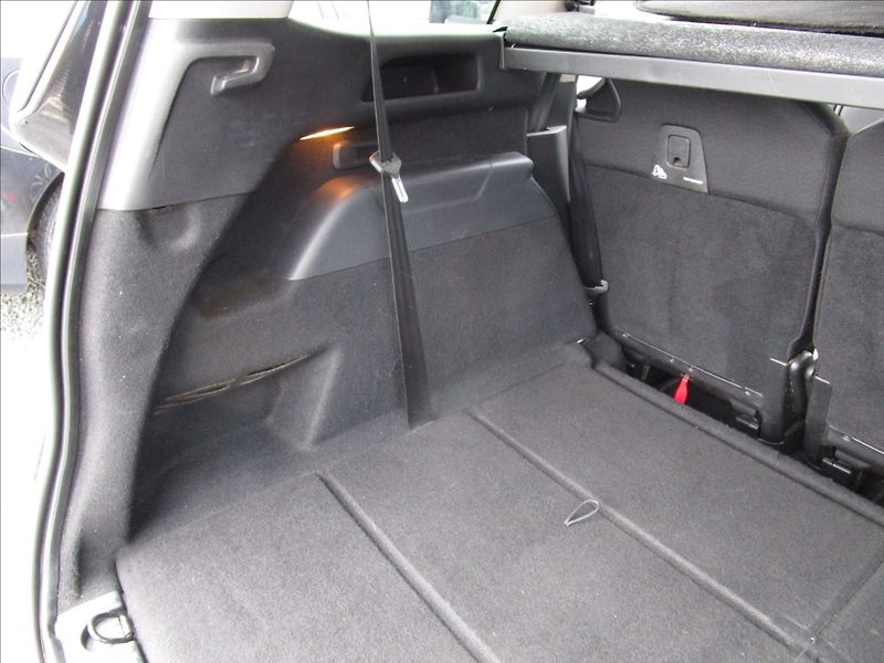 Citroën Grand C4 Picasso 2.0HDi aut. Klima, 7 míst - fotka 44 z 50