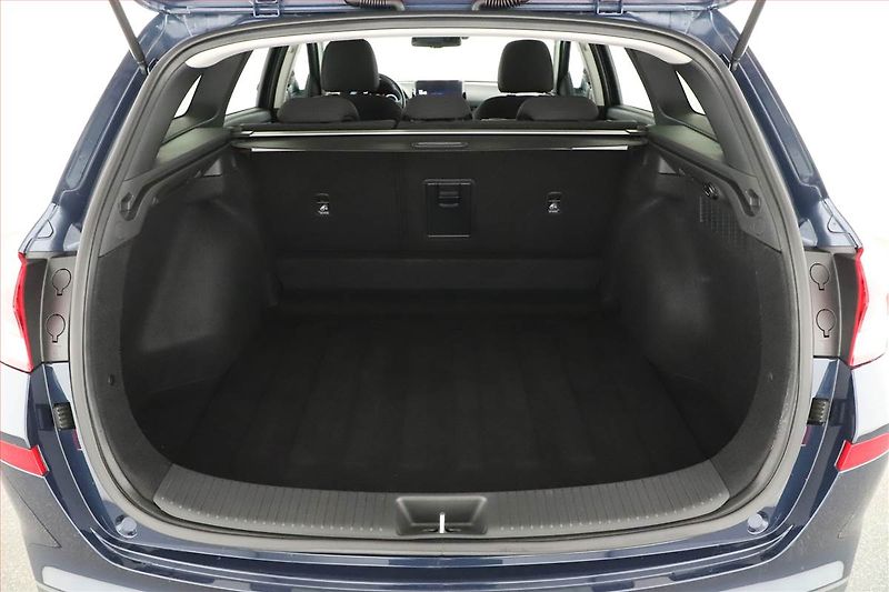 Hyundai i30 (2025) Style 1.0 T-GDI - fotka 19 z 20