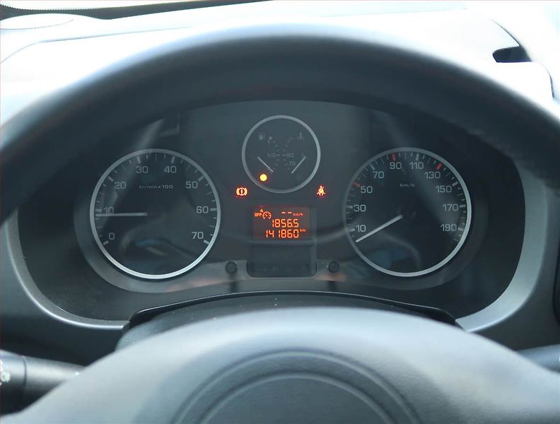 Citroën Berlingo (2018) XTR 1.6 BlueHDi, 5Míst, ČR - fotka 10 z 13