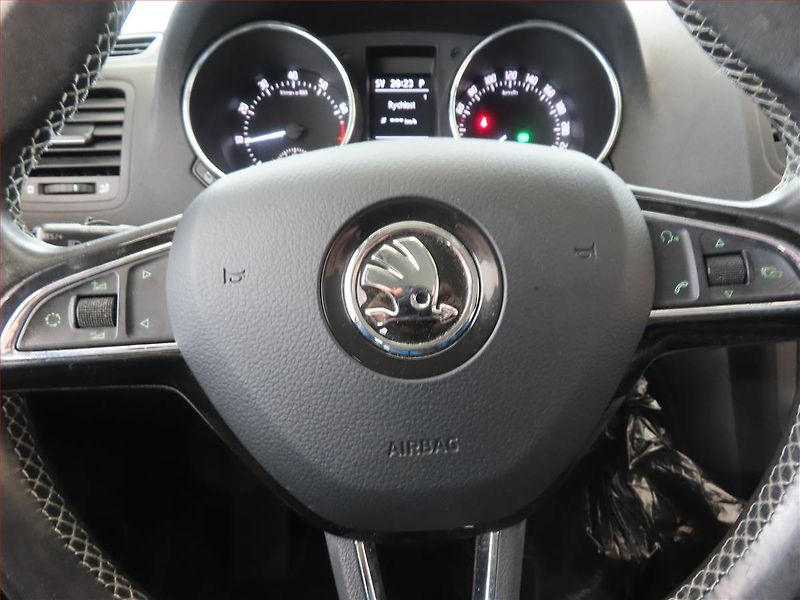 Škoda Yeti (2014) Ambition 1.8 TSI, 4X4 - fotka 16 z 17