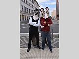 Ze startu XIV. Slánského okruhu - průjezd Londou.