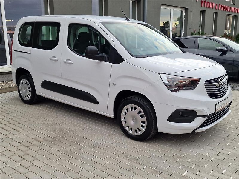 Opel Combo 1.5 Cdti Edition Plus,ČR - fotka 2 z 50