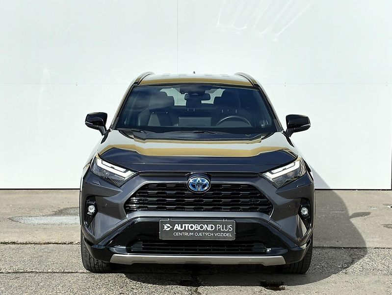 Toyota RAV4 2.5 HSD e-CVT AWD Selection - fotka 4 z 23