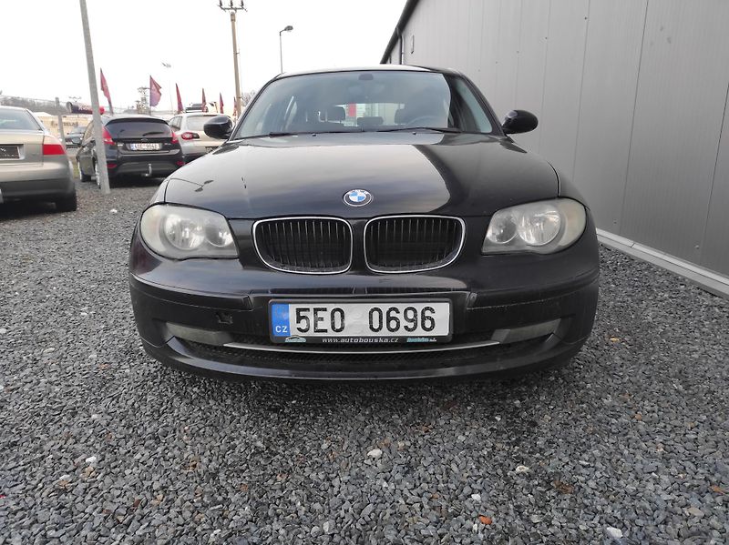 BMW Řada 1 118D - ZACHOVALÝ - fotka 9 z 17