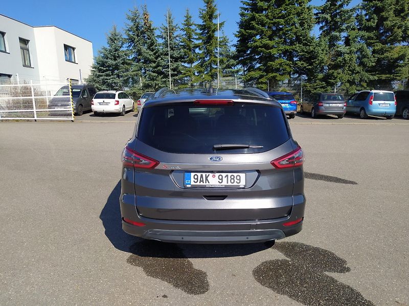 Ford S-MAX (2022) 2.0 EcoBlue 110kW/150k Titaniu - fotka 4 z 20