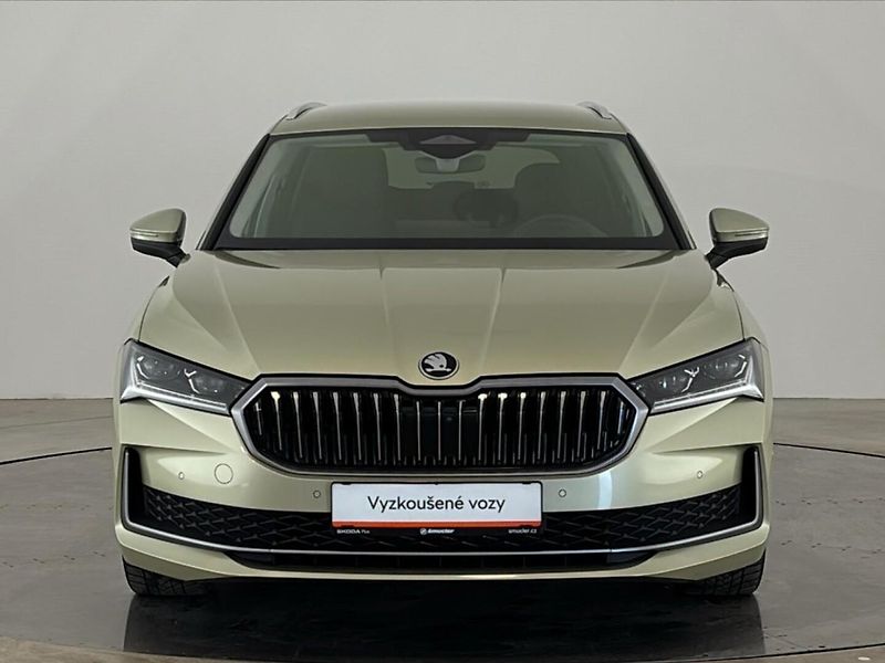 Škoda Superb Laurin & Klement DSG - fotka 4 z 32
