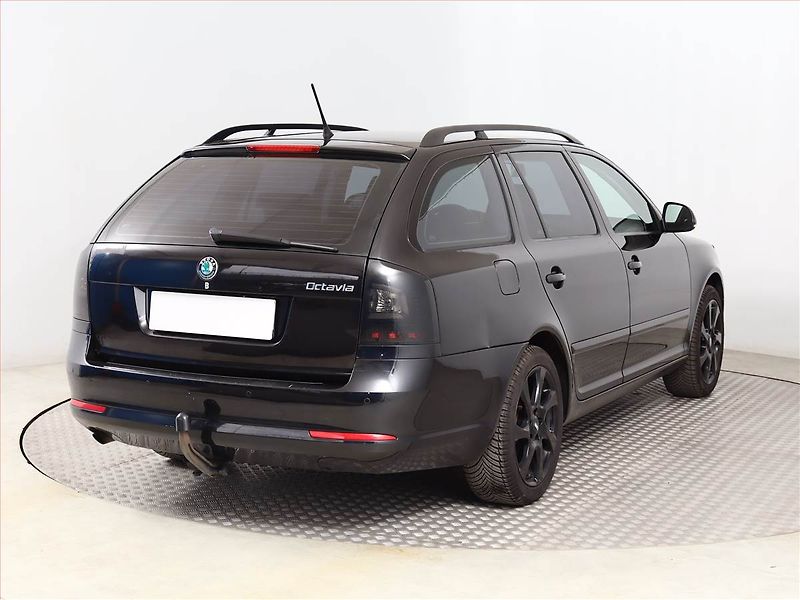 Škoda Octavia (2022) Style 2.0 TDI, ČR,1.maj - fotka 5 z 15
