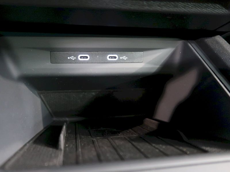 Cupra Formentor (2023) E-HYBRID 1.4eTSI 150KW DSG TAŽ - fotka 43 z 51