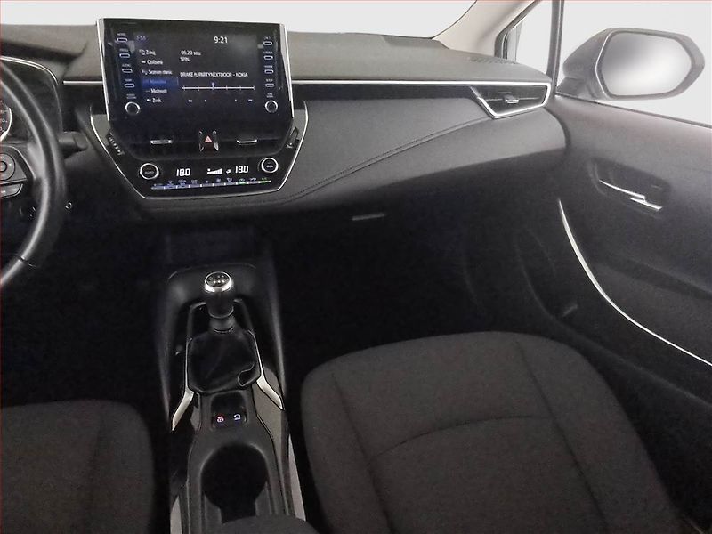 Toyota Corolla (2020) 1.6 Valvematic, Tempomat - fotka 8 z 17