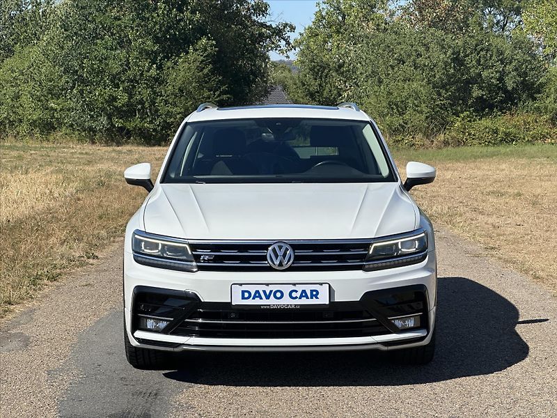 Volkswagen Tiguan 1,4 TSI DSG R-line matrix virt - fotka 2 z 30