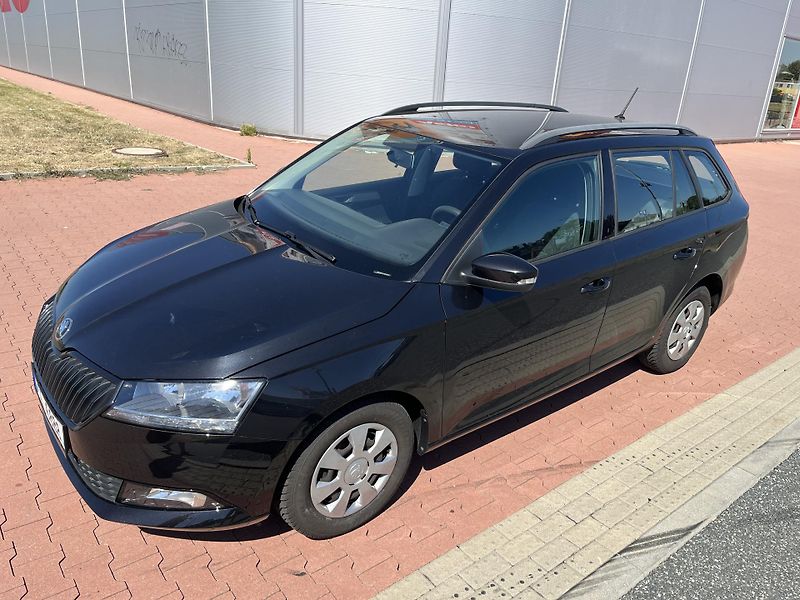 Škoda Fabia 1.0 MPi 55 kW - fotka 27 z 29