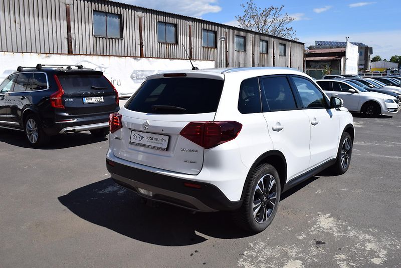 Suzuki Vitara (2019) 1.4 103kw BOOSTER JET ALL GRIP - fotka 7 z 50