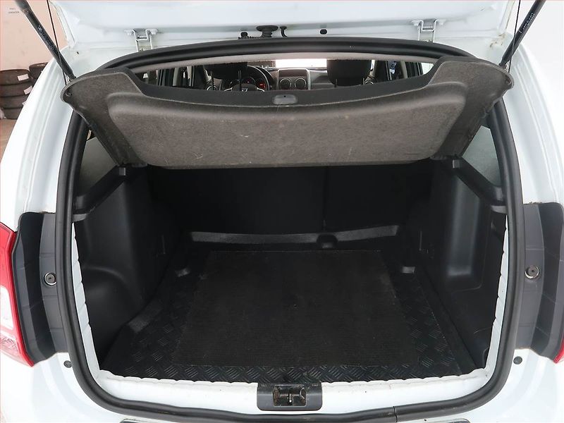 Dacia Duster (2017) 1.6 SCe, ČR,1.maj, Serv.kniha - fotka 14 z 17