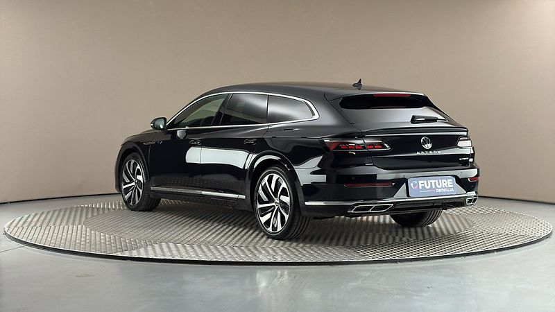Volkswagen Arteon 1.4 TSI PHEV DSG R-Line Shooti - fotka 2 z 32