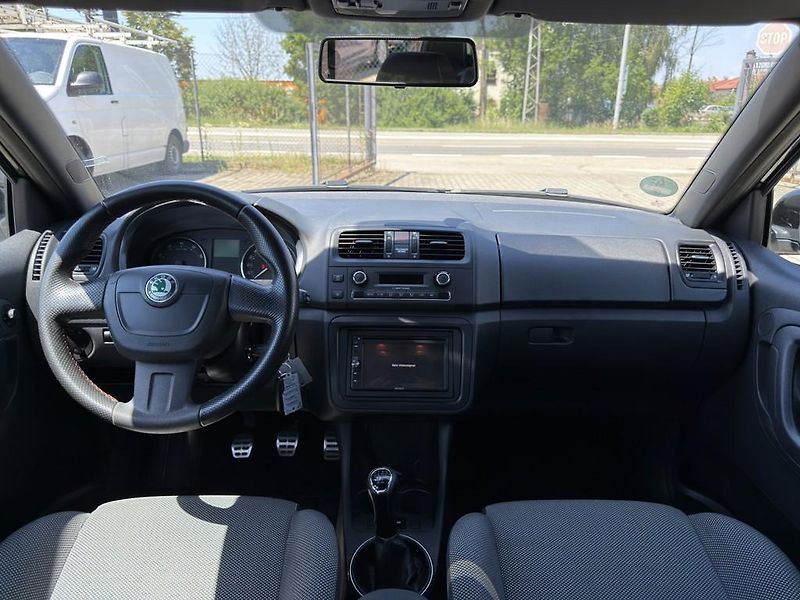 Škoda Fabia Monte Carlo 1.2 TSI 63 kW - fotka 8 z 14