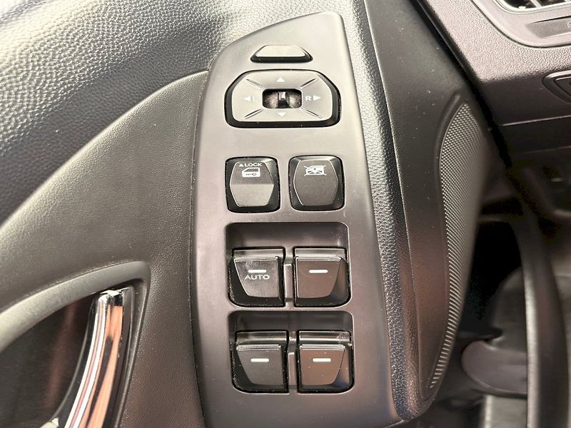 Hyundai ix35 (2010) CRDI 135 kW Premium 4X4 - fotka 19 z 29