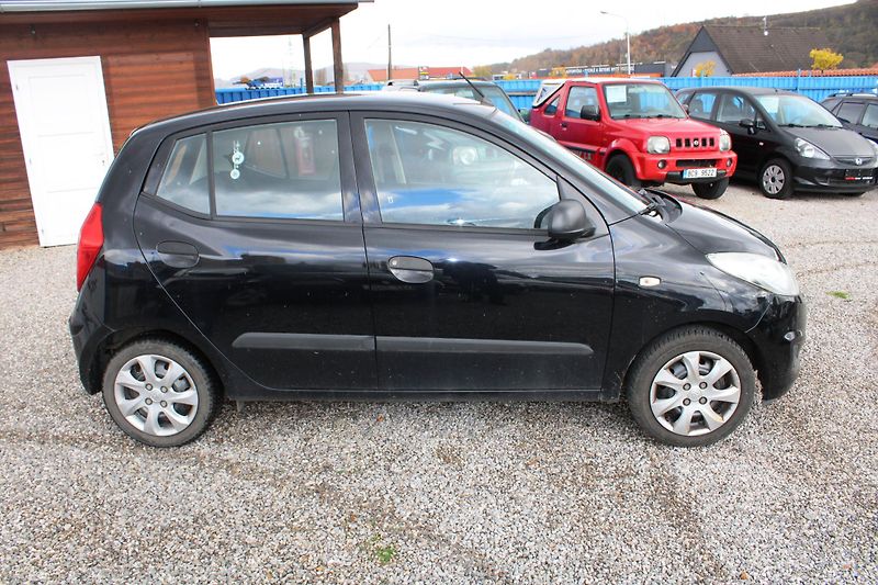 Hyundai i10 (2011) 1,1i EL.OKNA SERVO CENTRÁL - fotka 8 z 15