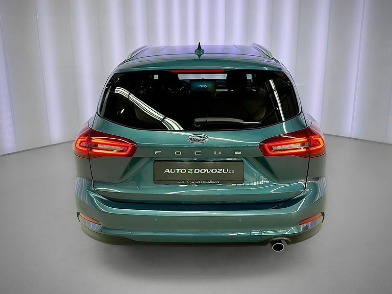 Ford Focus 1.0 ECOBOOST  A/T TITANIUM, NA - fotka 6 z 23