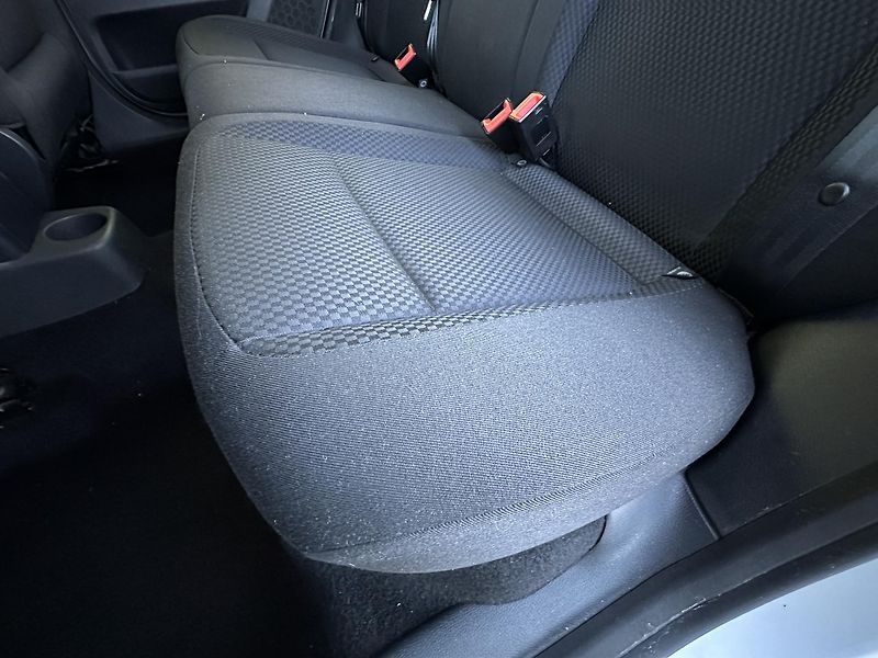 Škoda Fabia (2011) KOMBI 1.2TSI/63kW TZ* KLIMA* - fotka 25 z 37