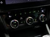 Škoda Octavia RS 2.0 TSI 180kW Challenge - náhled 23