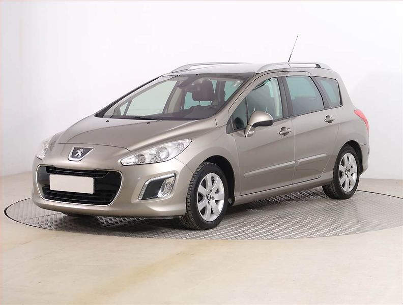 Peugeot 308 (2013) Style 1.6 HDi, Serv.kniha - fotka 2 z 19