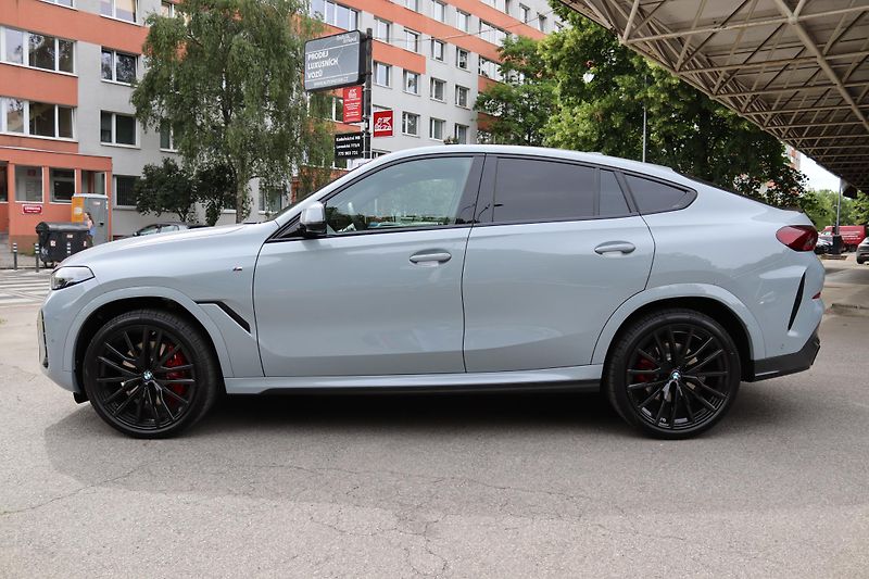 BMW X6 (2026) XDRIVE 40i G06 M-SPORT 280kW - fotka 15 z 50