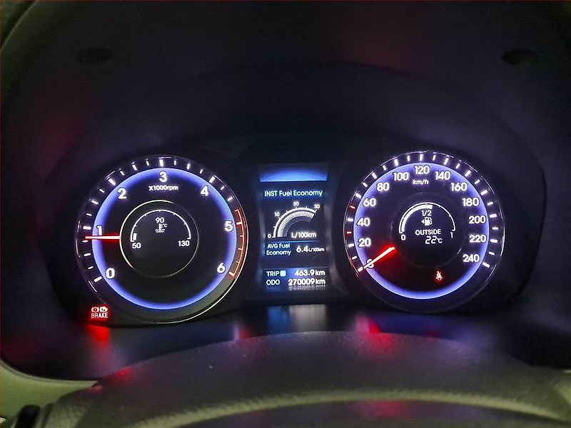 Hyundai i40 (2013) 1.7 CRDi, Tempomat - fotka 11 z 15