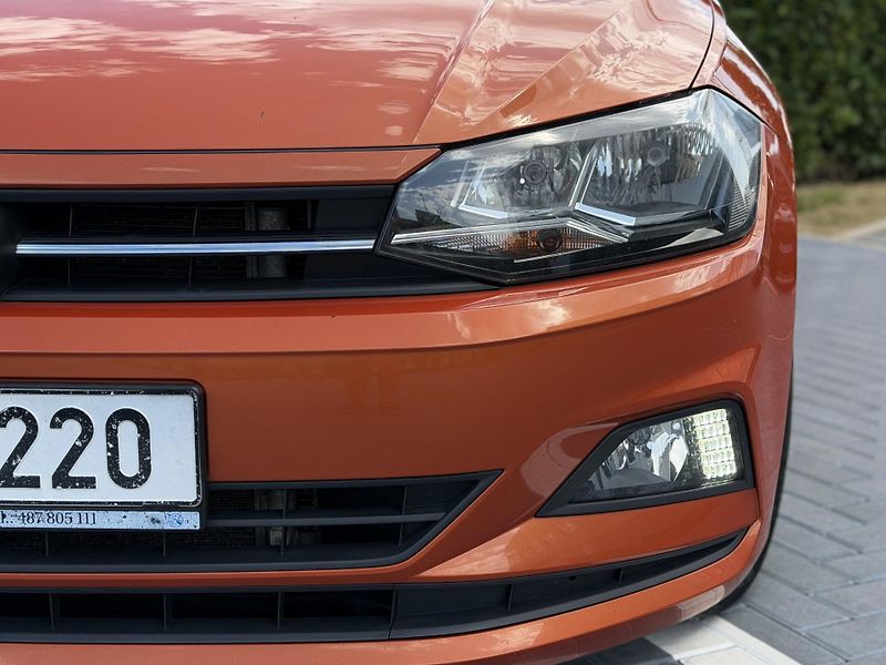 Volkswagen Polo (2018) 1.0 tsi 85 kw  - fotka 7 z 17